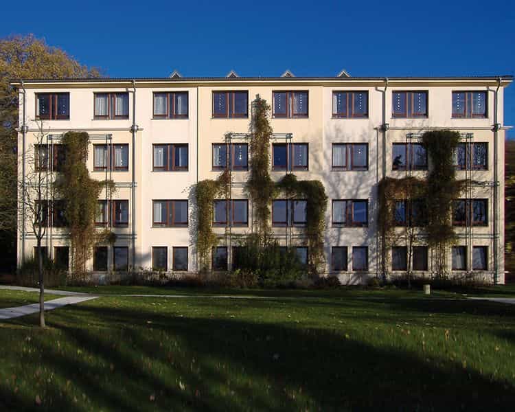 Gelernte Pflegehilfskraft (m/w/d) - ein herzliches, aufgeschlossenes Team wartet auf Dich! - Wohn- und Pflegeheim Salze-Stift - Praxia