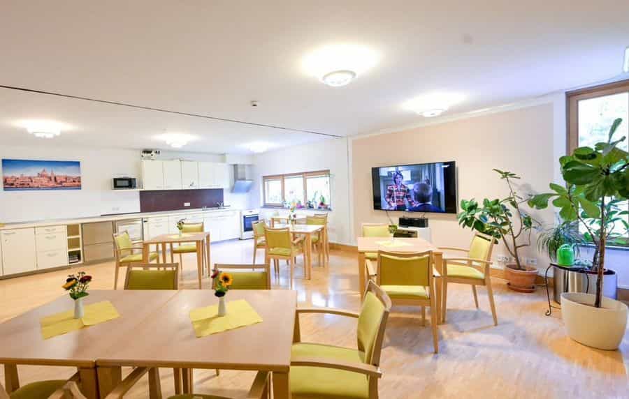 Pflegefachkraft (m/w/d) - Starten Sie mit uns in eine gemeinsame Zukunft!  - Malteserstift St. Mechthild - Praxia