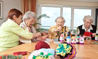 Fachkraft (m/w/d) für die soziale Betreuung - Komm in unser familiäres Team! - K&S Seniorenresidenz Erfurt - Praxia