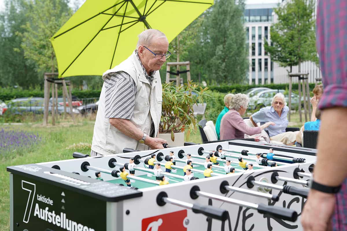 Gerontopsychiatrische Fachkraft (m/w/d) - Werde unser Held! - Vitanas Senioren Centrum Am Volkspark - Praxia