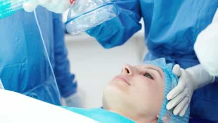Krankenpflegehelfer:in (m/w/d) Patient:innentransport  - Wir fördern Sie! - Schön Klinik Neustadt - Praxia