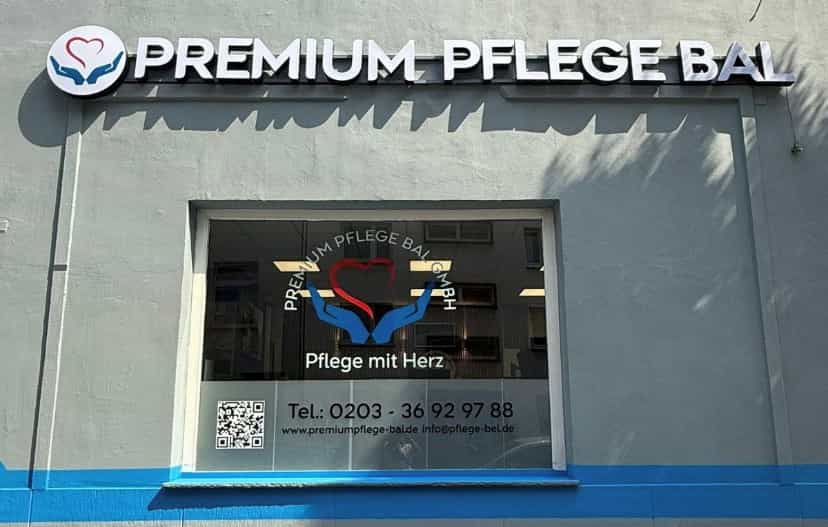 Pflegehelfer:in mit einjähriger Ausbildung (m/w/d) – Werde Teil unseres Teams! Duisburg - Premium Pflege Bal GmbH - Praxia