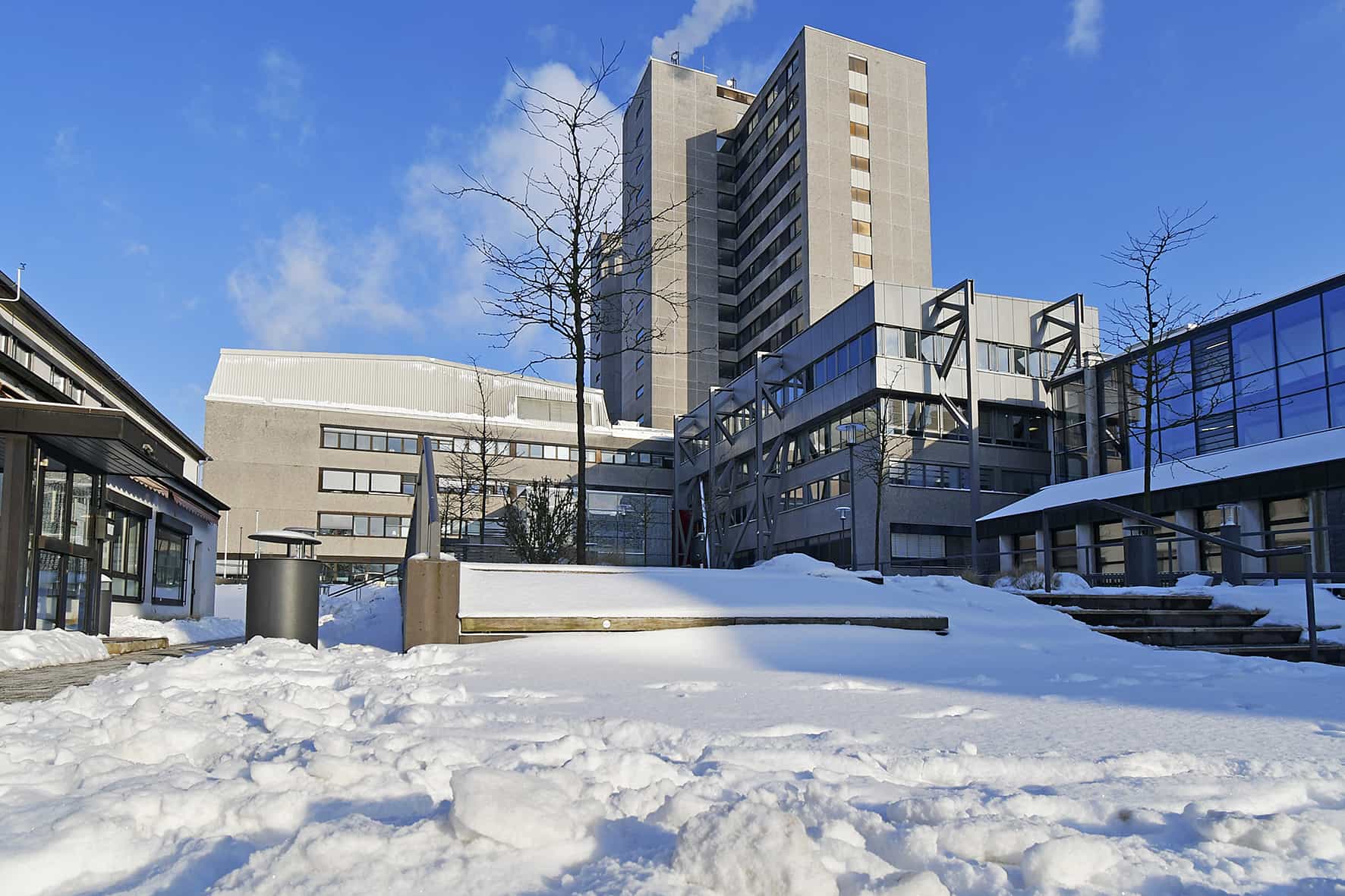 Pflegefachkraft (m/w/d) für die Augenstation - Herzlich willkommen! Bochum - Knappschaft Kliniken Universitätsklinikum Bochum - Praxia