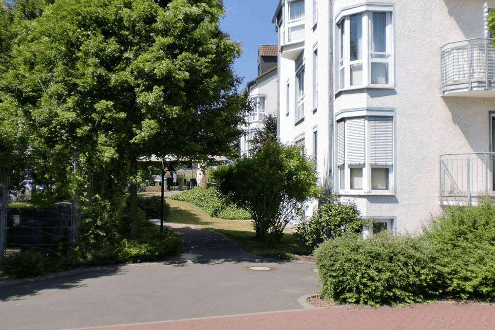 Stellvertretende Wohnbereichsleitung (m/w/d) - eine kollegiale Zusammenarbeit im Team warten auf Dich - newcare home Reiskirchen - Praxia