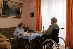 Pflegefachassistenz (m/w/d) in Teilzeit (20-30 Stunden/Woche) - Werde unser:e Held:in! - Vitanas Senioren Centrum Am Rheinufer - Praxia