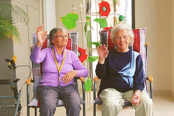 Pflegefachkraft (m/w/d) - Werden Sie unser:e Held:in! Magdeburg - Vitanas Demenz Centrum Am Schleinufer - Praxia