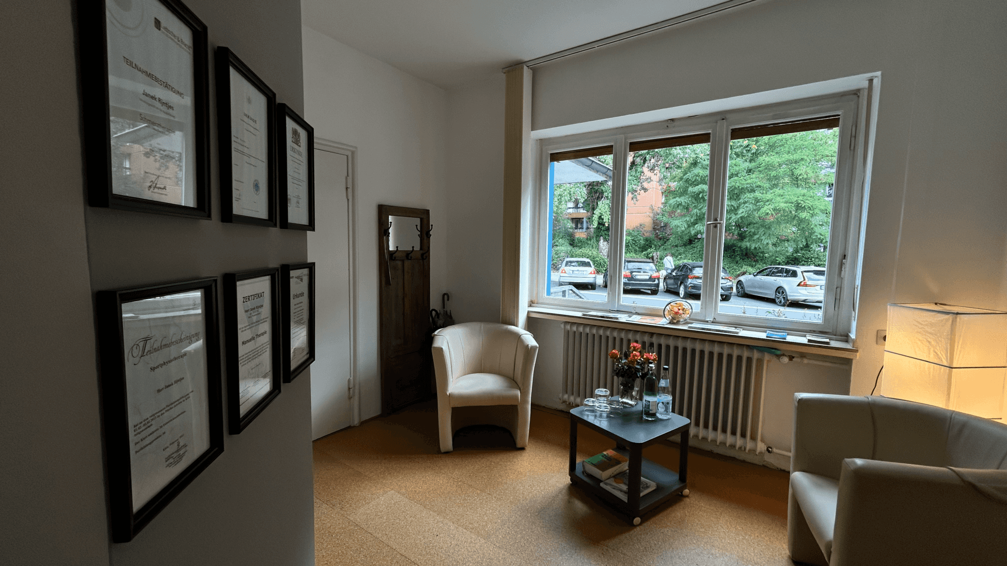 Physiotherapeut:in (m/w/d) in Teilzeit oder als Mini- / Midijob - Gemeinsam in die Zukunft starten!  Köln - Bayenthal Physio - Praxia