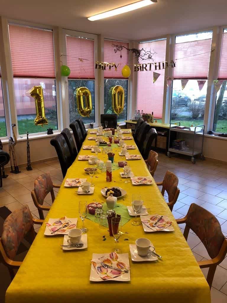 Pflegefachkraft (m/w/d) - Bei uns kannst Du Dich geborgen fühlen! Rostock - Schneider Pflege Ambulante Pflege Rostock - Praxia