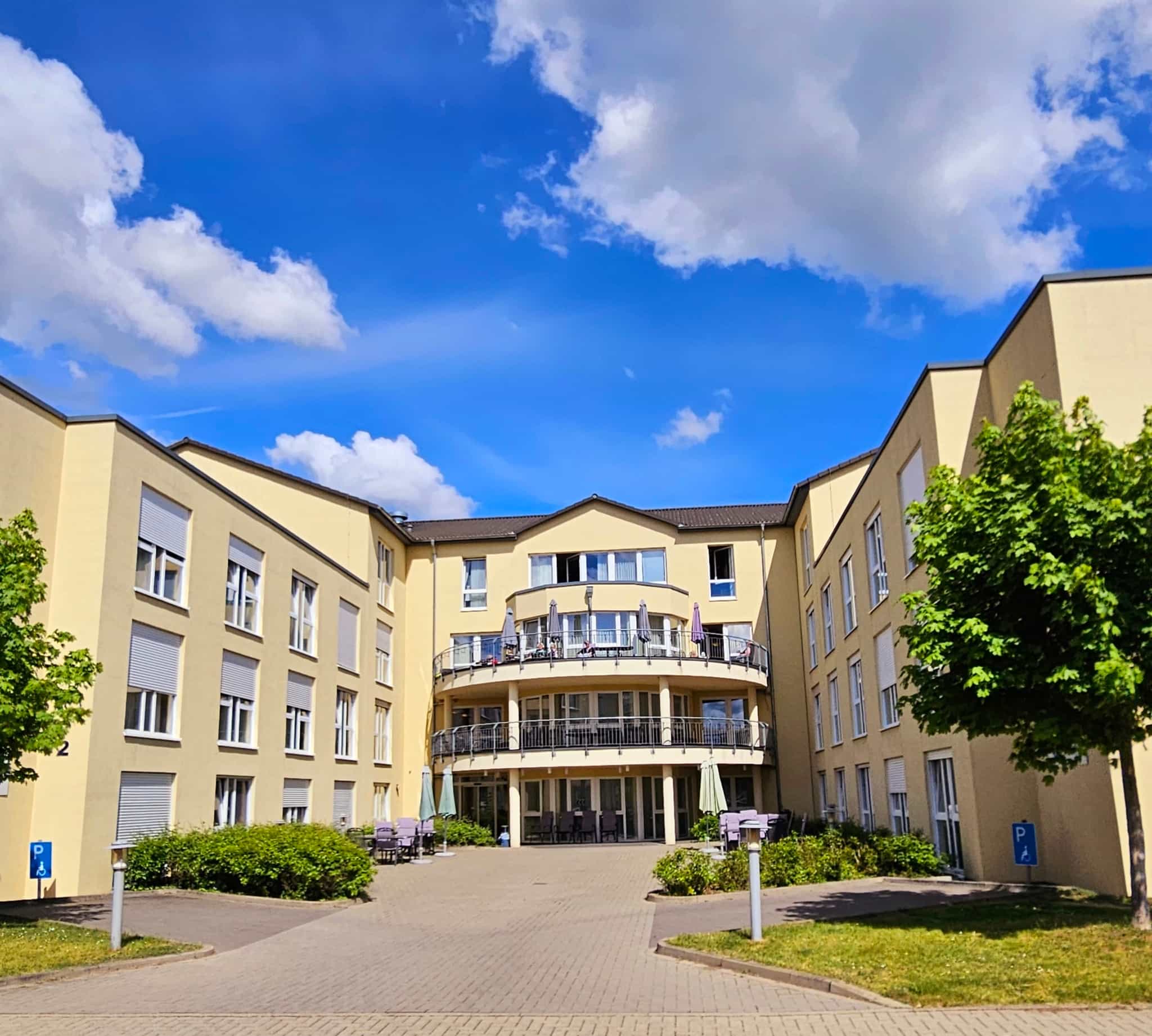 Pflegefachkraft (m/w/d) – Ihr neuer Arbeitsplatz in einem Team, auf das Sie zählen können! Magdeburg - Seniorenheim Magdeburg - Praxia