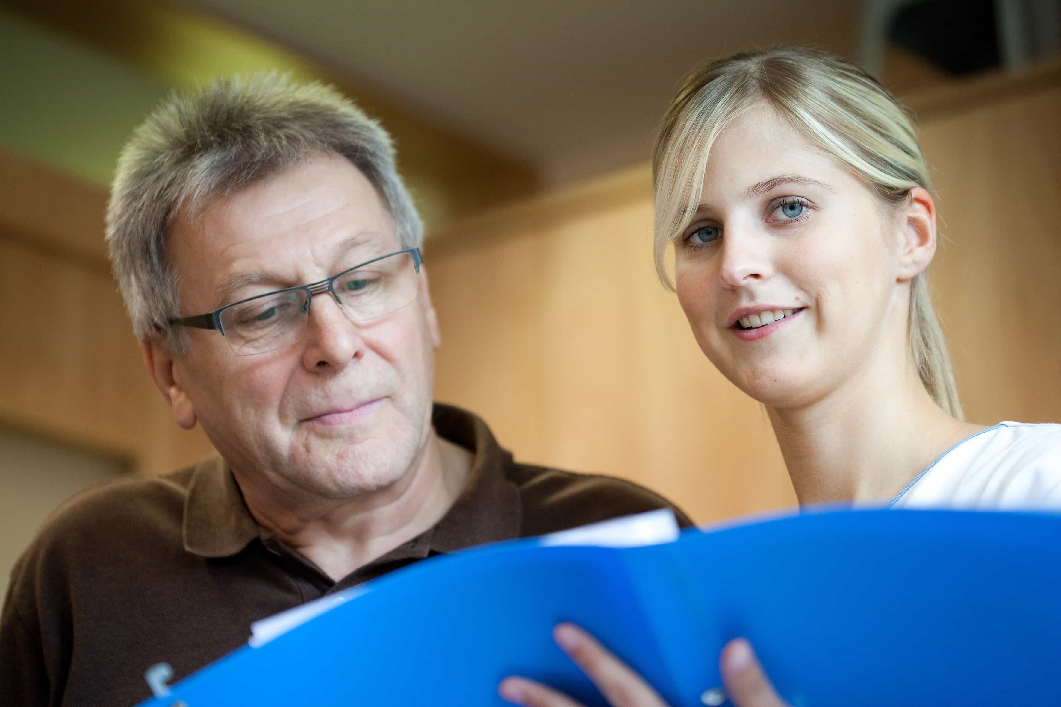 Ergotherapeut:in (w/m/d) - Erfolg wird bei uns gemeinsam gemacht. Gestalten Sie mit! Bad Kissingen - Rehaklinik Am Kurpark - Praxia