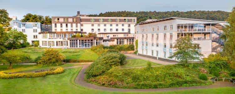 Pflegefachkraft (w/m/d) - Wir haben den passenden Job für Sie! Bad Driburg - Klinik Dreizehnlinden - Praxia