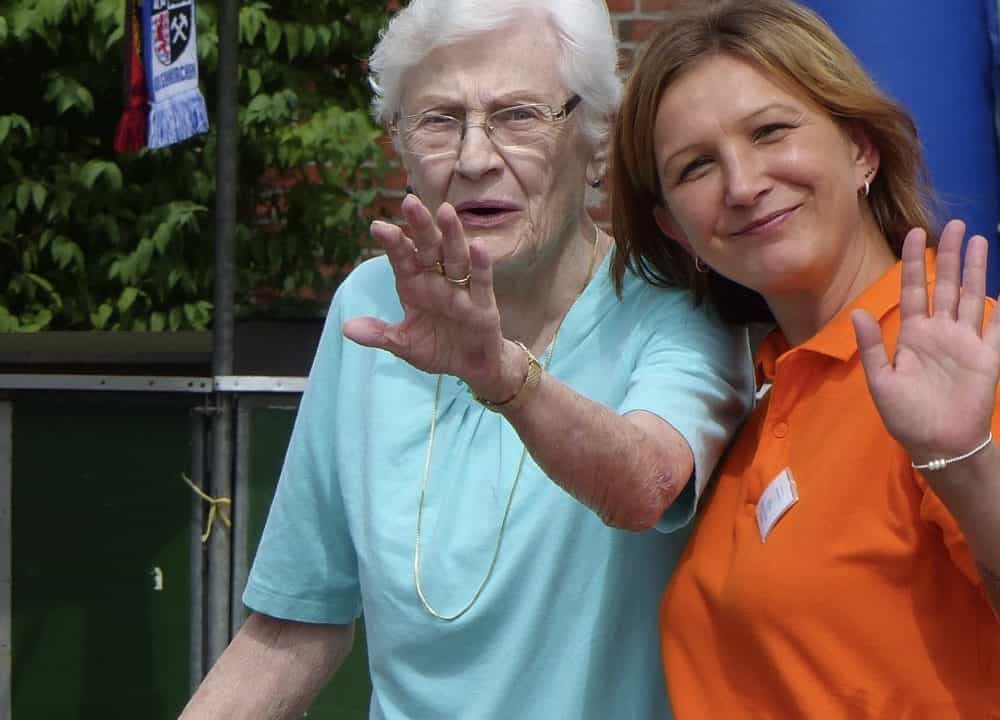 Pflegefachkraft (w/m/d) - Mach Karriere in der Pflege! Lindhorst - Alten- und Pflegeeinrichtung Gümmerscher Hof - Praxia