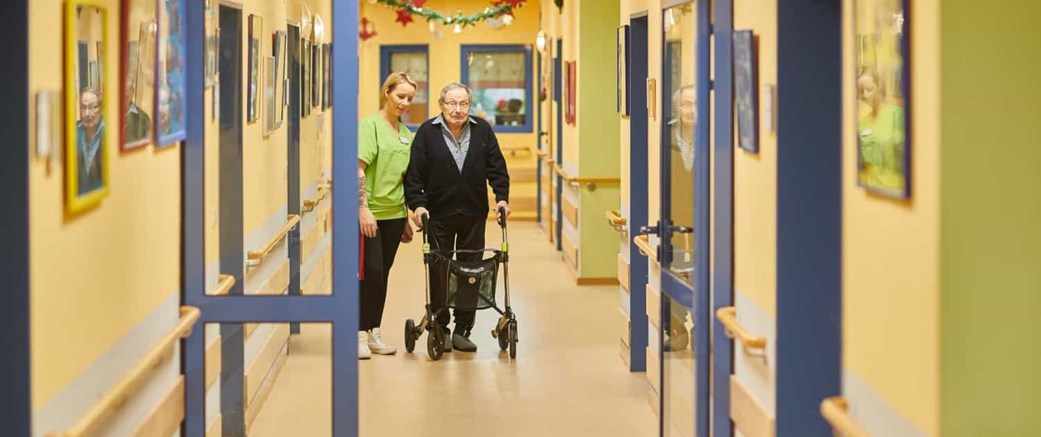 Gelernte Pflegehilfskraft (m/w/d) für den Nachtdienst - Wir freuen uns auf Dich! Bremen - Heimstätte am Oslebshauser Park - Praxia