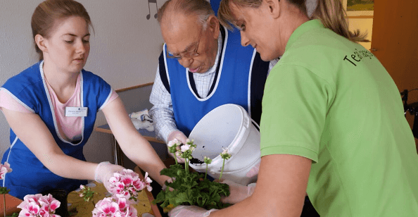 Pflegefachkraft (m/w/d) - Bei uns macht Pflege Spaß! Bad Driburg - Senioren-Park carpe diem Bad Driburg - Praxia