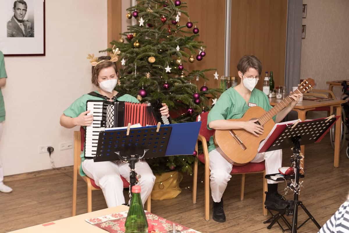 Pflegefachkraft (m/w/d) - Unsere Familie sucht Zuwachs! Hamburg - K&S Seniorenresidenz Hamburg-Harburger Sand - Praxia