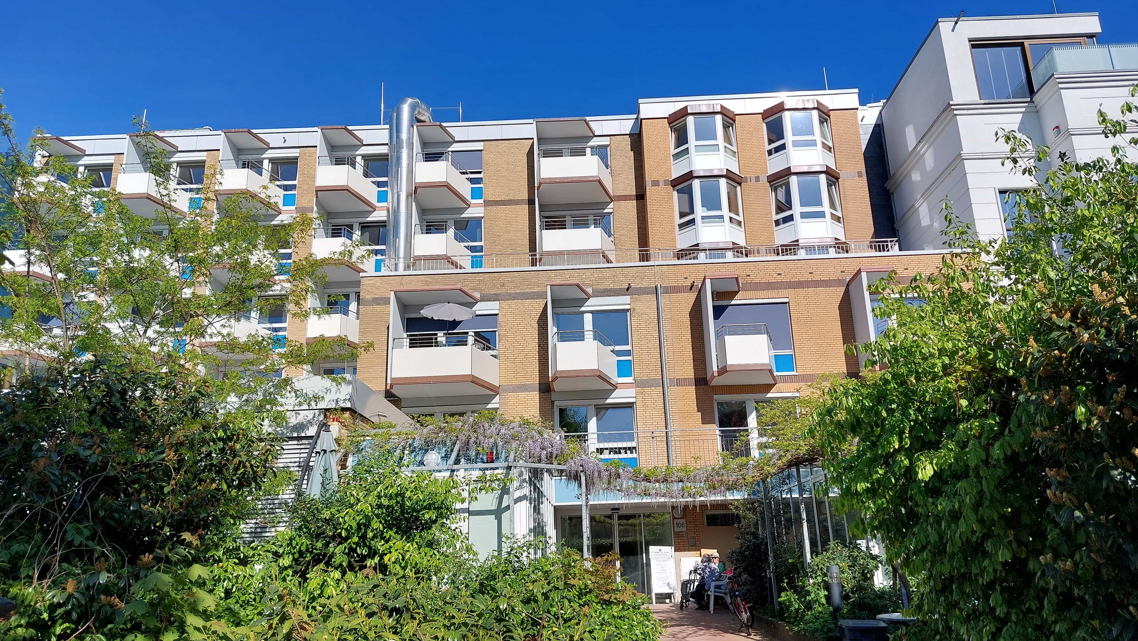 Palliativfachkraft (m/w/d) – Bei uns können Sie sich geborgen fühlen! Hamburg - Altenheim St. Johannis St. Nikolai - Praxia