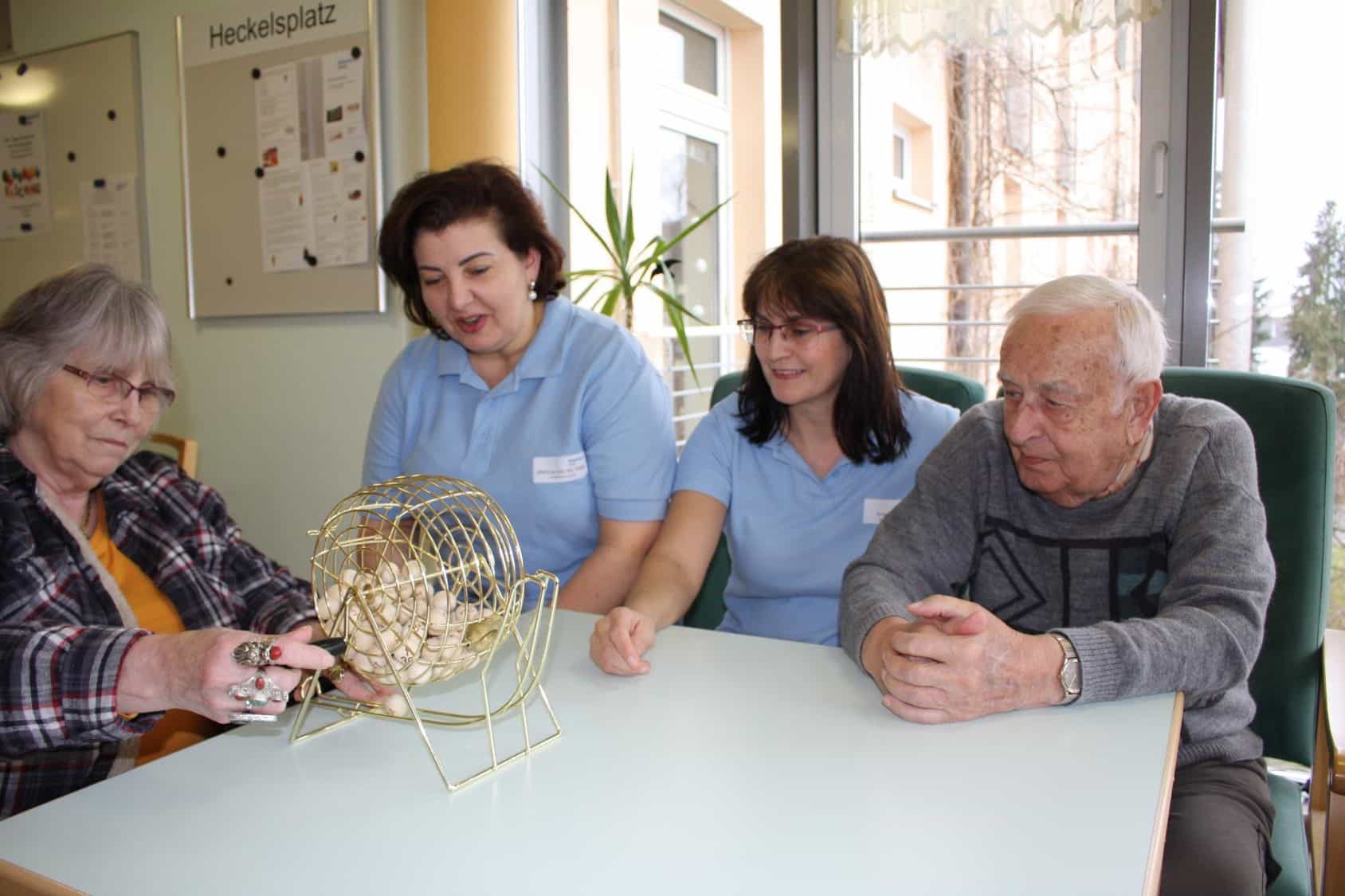 Pflegefachkraft (m/w/d) - Wir kommen Ihnen mit Wertschätzung entgegen! Zirndorf - Seniorenpflegeheim Gustav-Adolf - Praxia