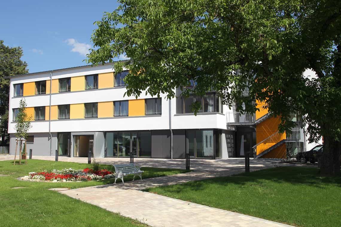 Pflegefachkraft (w/m/d) - Werden Sie Teil unseres Teams! Hechingen - Altenpflegeeinrichtung Marienheim - Praxia