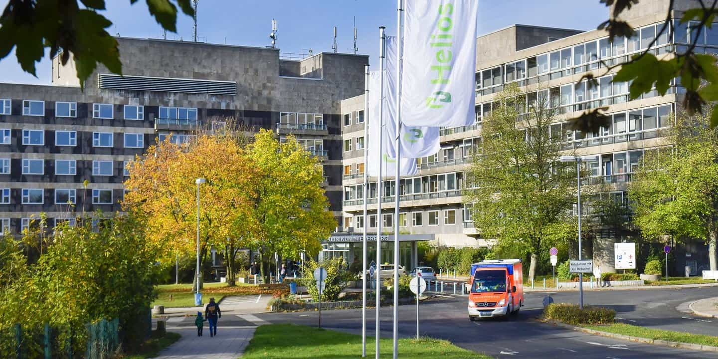Fachgesundheits- und Krankenpfleger:in (m/w/d) für den Zentral-OP - Transparenz und Professionalität! Velbert - Helios Klinikum Niederberg - Praxia