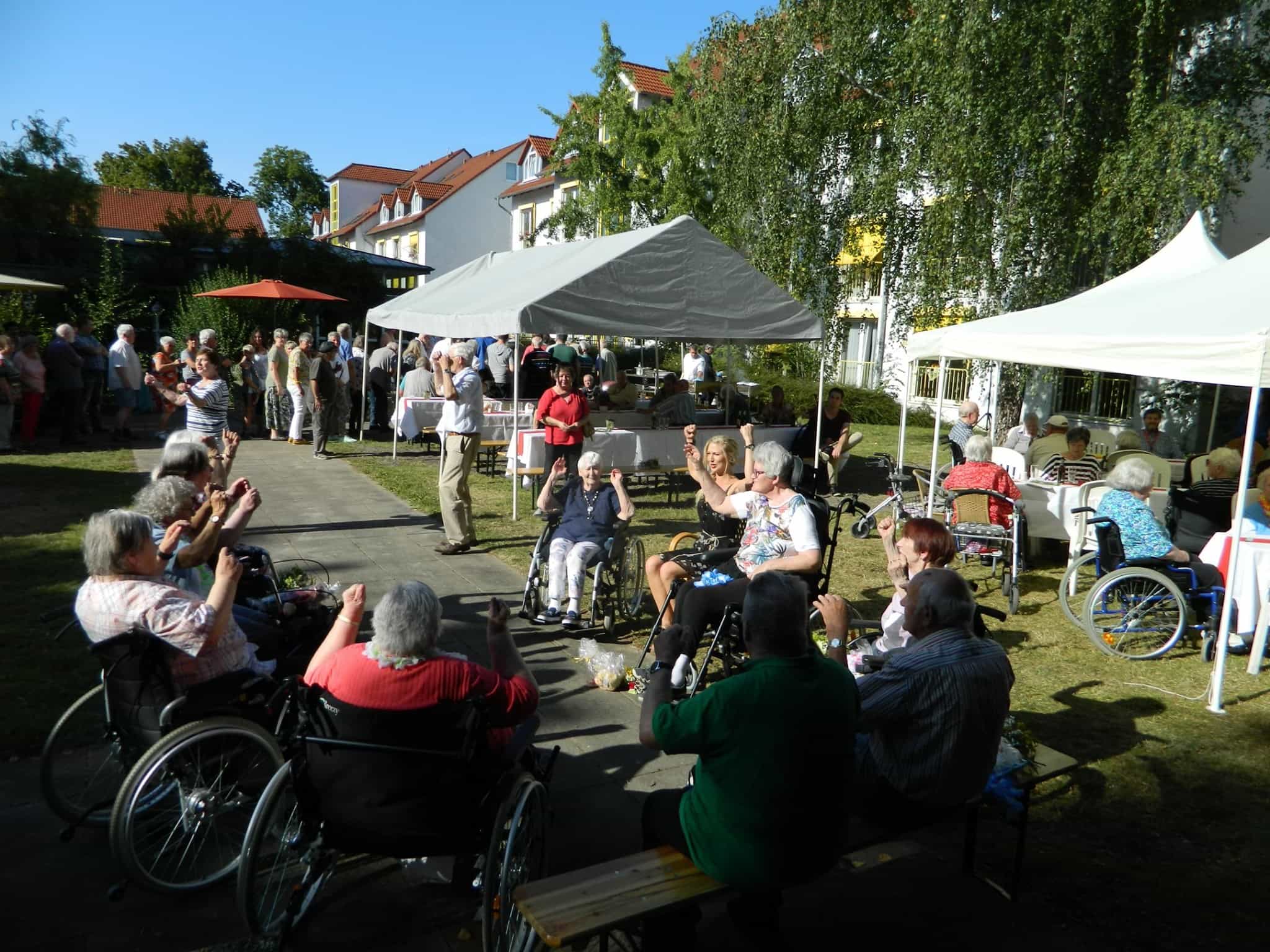 Pflegedienstleitung (w/m/d) - Du bist gut zu unseren Bewohner:innen. Wir sind gut zu Dir! Berlin - Pro Seniore Krankenheim Eichborndamm - Praxia