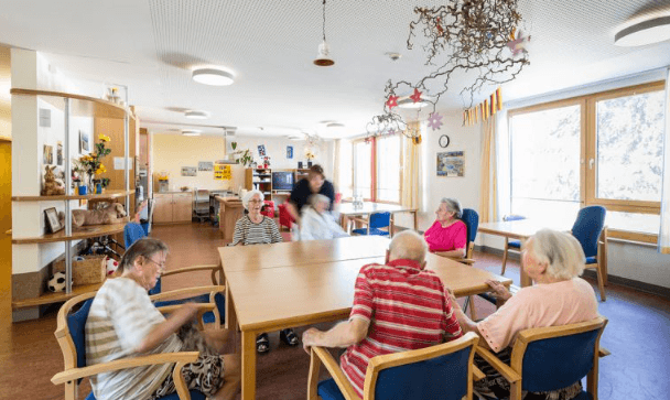 Pflegefachkraft als Dauernachtwache (m/w/d) - Wir freuen uns auf Ihre Unterstützung! Konstanz - Haus Salzberg - Praxia