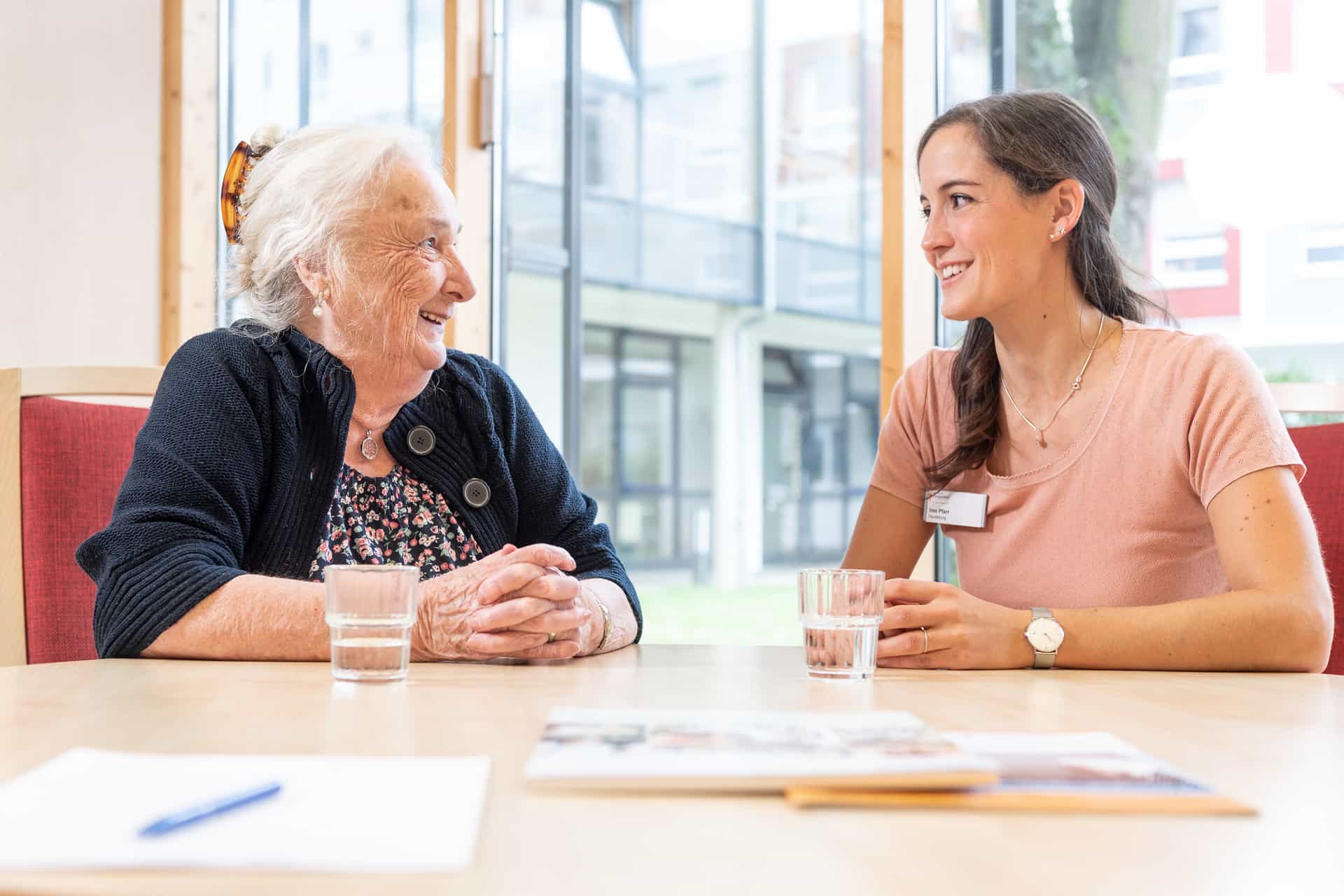 Pflegefachkraft (m/w/d) - Mit- und füreinander! - Seniorenzentrum St. Elisabeth Eningen unter Achalm - Praxia