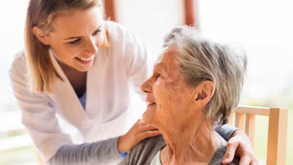 Pflegefachkraft (m/w/d) - Genau das Richtige für Dich! Bückeburg - MediCare Seniorenresidenz Am Kirschgarten - Praxia