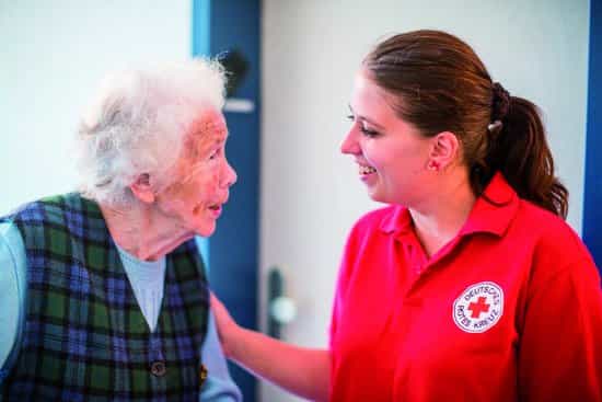 Gelernte Pflegehilfskraft mit Behandlungsschein (m/w/d) auf Minijob-Basis - Wir freuen uns auf Dich! - DRK Häusliche Pflege Lübbecke - Praxia