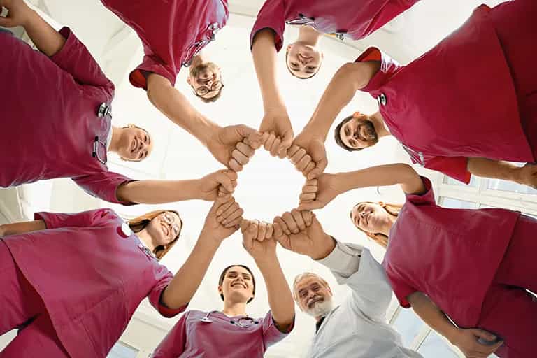 Gelernte Pflegehilfskraft (m/w/d) – Bei uns startet Deine Karriere! Osnabrück - Sander Pflege Ambulant Osnabrück - Praxia