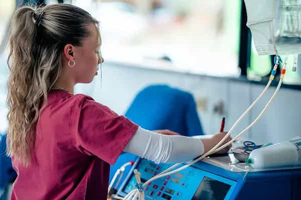 Gesundheits- und Krankenpfleger:in (m/w/d) in der Dialysepflege - Werde Teil des Teams! Leipzig - Nierenzentrum Leipzig Zentrum im Thomasium - Praxia