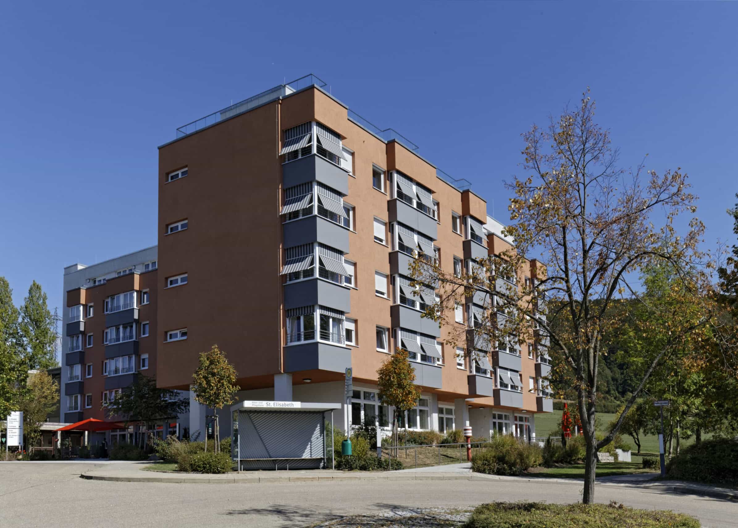 Pflegefachkraft (m/w/d) – Ihr Arbeitsplatz in einer familiären Arbeitsatmosphäre! Aalen - Haus St. Elisabeth - Praxia