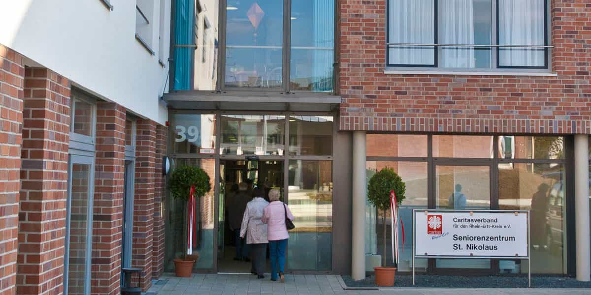 Pflegefachkraft (w/m/d) - Hier bist Du gesucht!  Pulheim - Caritas-Seniorenzentrum St. Nikolaus - Pulheim-Brauweiler - Praxia