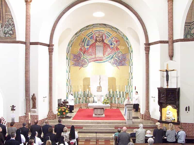 Pflegefachkraft (m/w/d) - Gemeinsam den Mensch in den Mittelpunkt stellen! Itzehoe - Caritashaus St. Josef gGmbH - Praxia