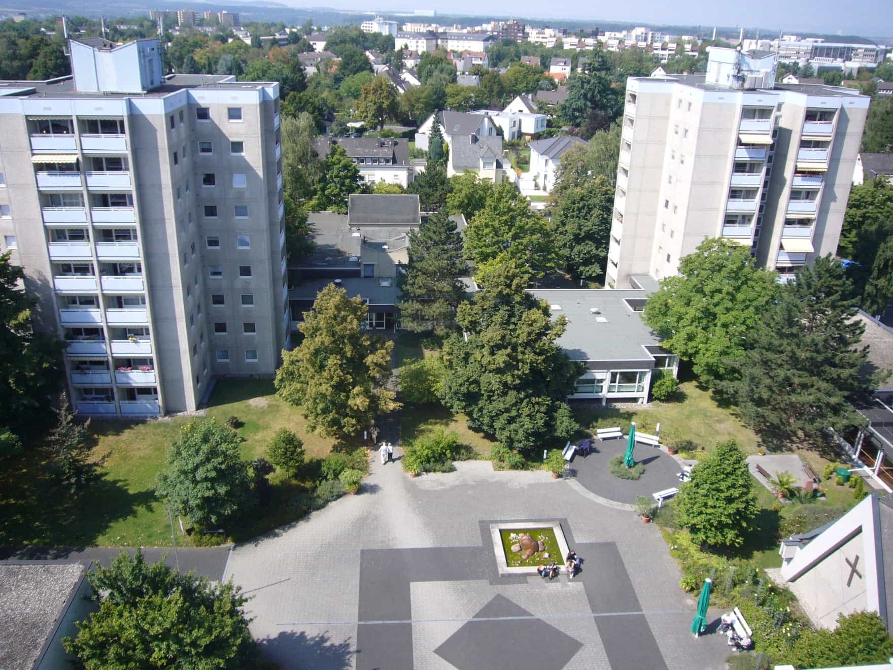 Pflegefachkraft mit Dienstplangarantie (m/w/d) in Teilzeit – Dein Arbeitsplatz in einer familiären Arbeitsatmosphäre! - Seniorenzentrum Geschwister de Hayesche Stiftung - Praxia