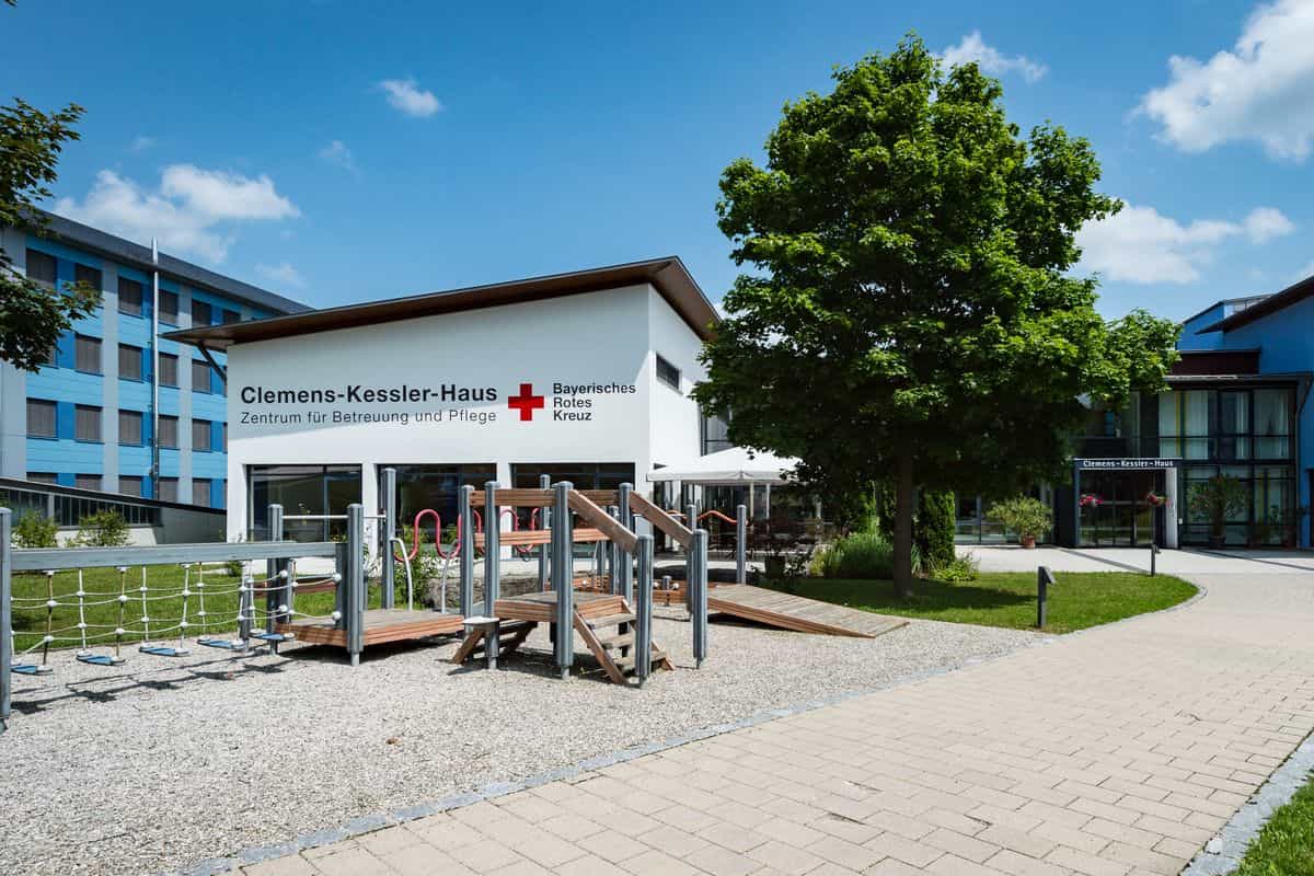 Pflegefachkraft (m/w/d) - Hier können Sie durchstarten!  Marktoberdorf - BRK Clemens-Kessler-Haus Zentrum für Betreuung und Pflege in Marktoberdorf - Praxia