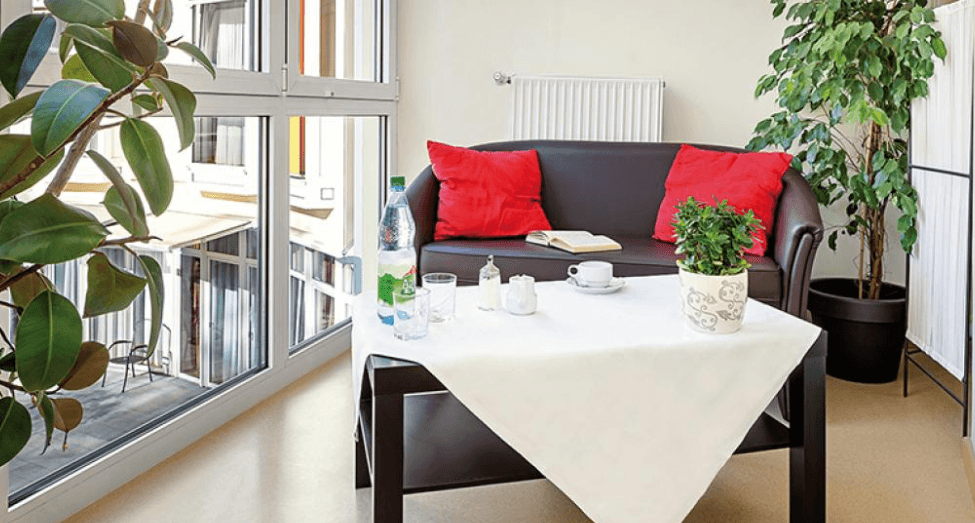 Praxisanleitung / Lehrkraft / Dozent für die Ausbildung in der Pflege (m/w/d) - Dein neuer Arbeitsplatz in einem Team, auf das Du zählen kannst! Berlin - Pro Seniore Krankenheim Meinekestraße - Praxia