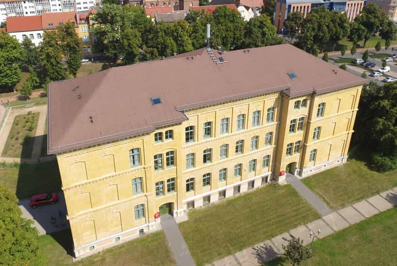 Pflegefachkraft (m/w/d) - Anwesenheitsprämie für Dein Engagement! Bitterfeld-Wolfen - Pflegeheim Binnengärten GmbH - Praxia