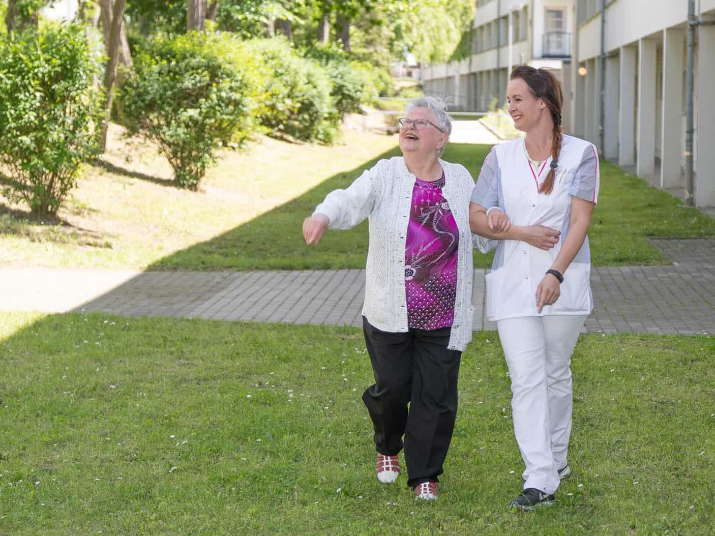 Pflegefachassistenz (m/w/d) - Bei uns startet Ihre Karriere! Braunsbedra - DRK Sozialstation Braunsbedra - Praxia