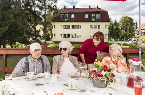 Pflegefachkraft (m/w/d) - Werde Teil unseres Teams! Berlin - AlexA Ambulante Pflege Lichtenrade - Praxia