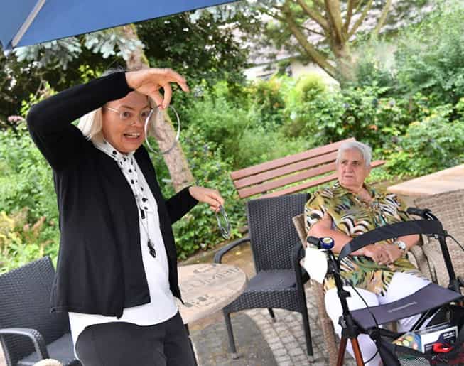 Pflegefachkraft (m/w/d) - Dein neuer Arbeitsplatz in einem Team, auf das Du zählen kannst! Bischofsheim - Seniorenhaus Nauheim, Seniorenheim Trebur & Seniorenpark Bischofsheim - Praxia