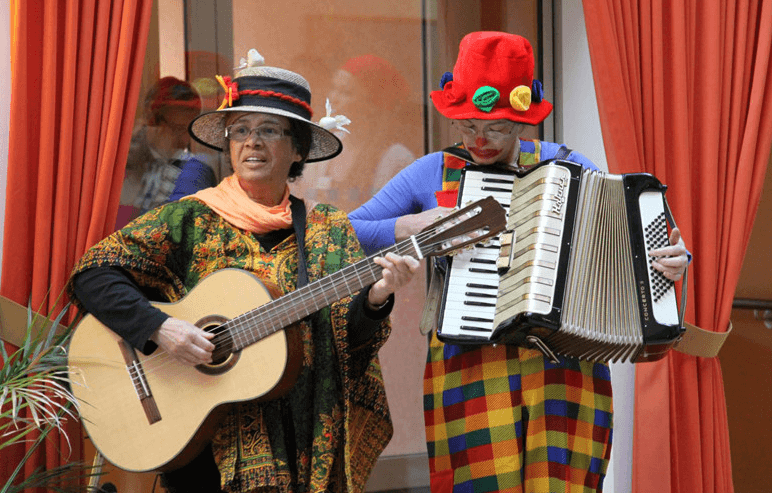 Pflegefachassistenz (m/w/d) - Im Tag oder Nachtdienst gesucht! Miesbach - Vitanas Senioren Centrum Schlierachwinkl - Praxia