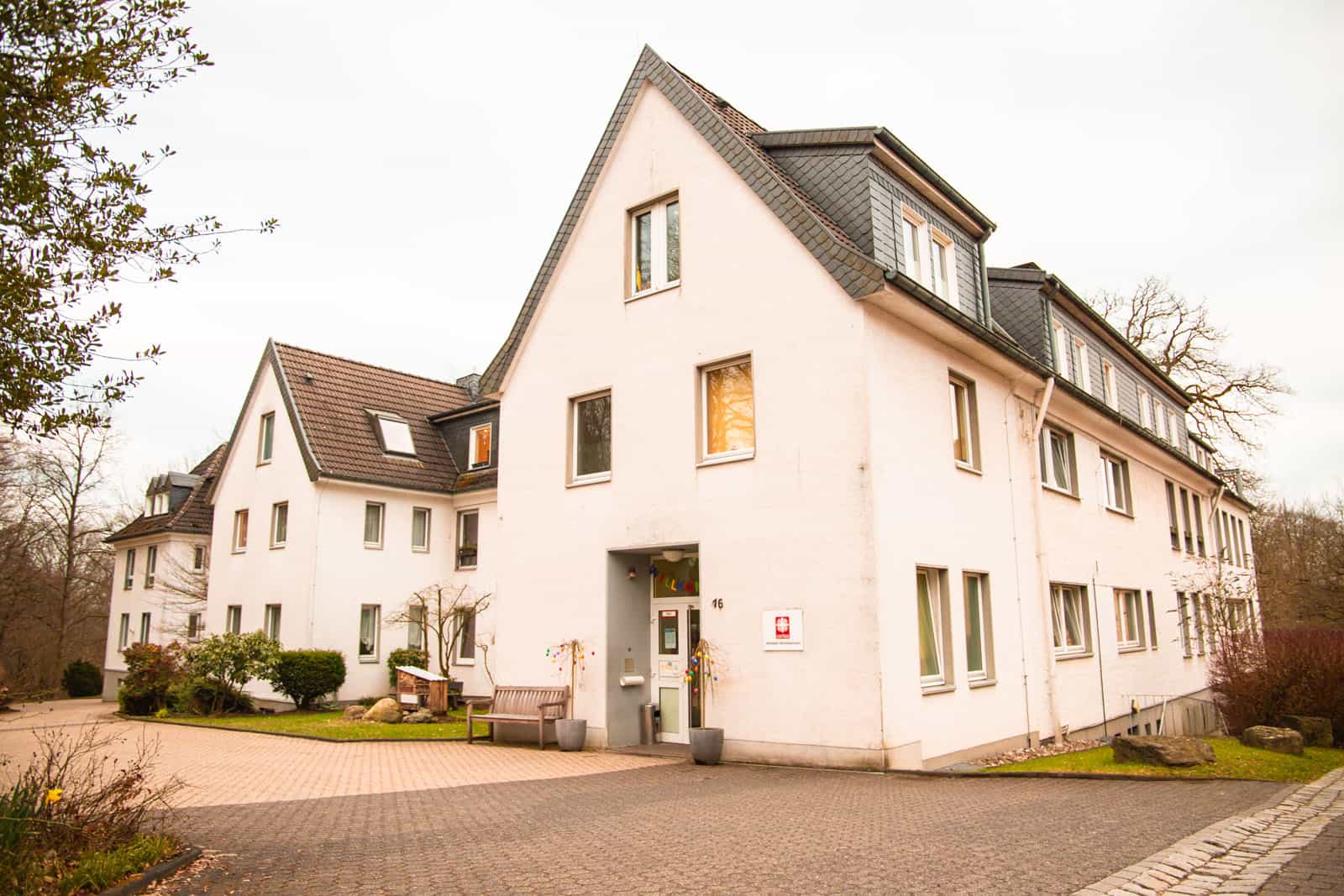 Pflegefachkraft (m/w/d) - Werden Sie Teil unseres Teams! - Heimstatt Wermelskirchen - Praxia