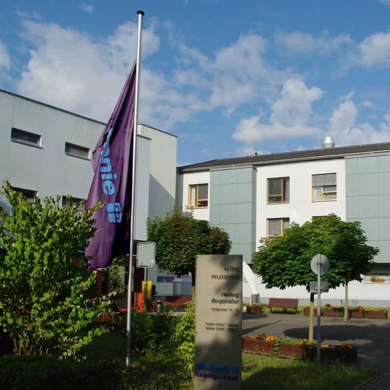 Pflegefachkraft (m/w/d) - wir freuen uns auf Dich! Grimma - Altenpflegeheim Grimma Hedwig Bergsträßer - Praxia