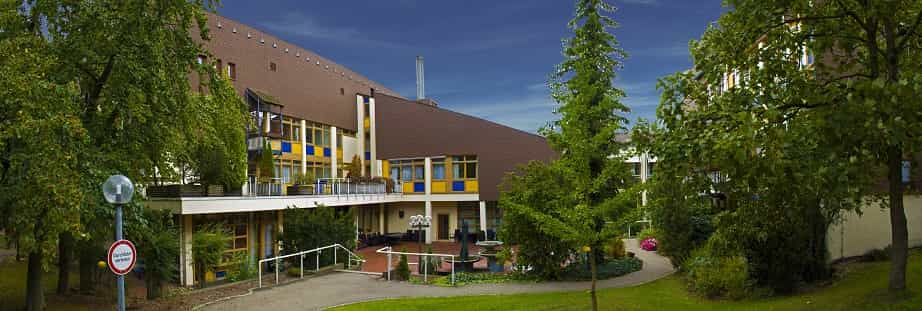 Pflegefachkraft (m/w/d)  - Wir freuen uns auf Ihre Unterstützung! Günzburg - Wahl-Lindersches Alten- und Altenpflegeheim Günzburg - Praxia