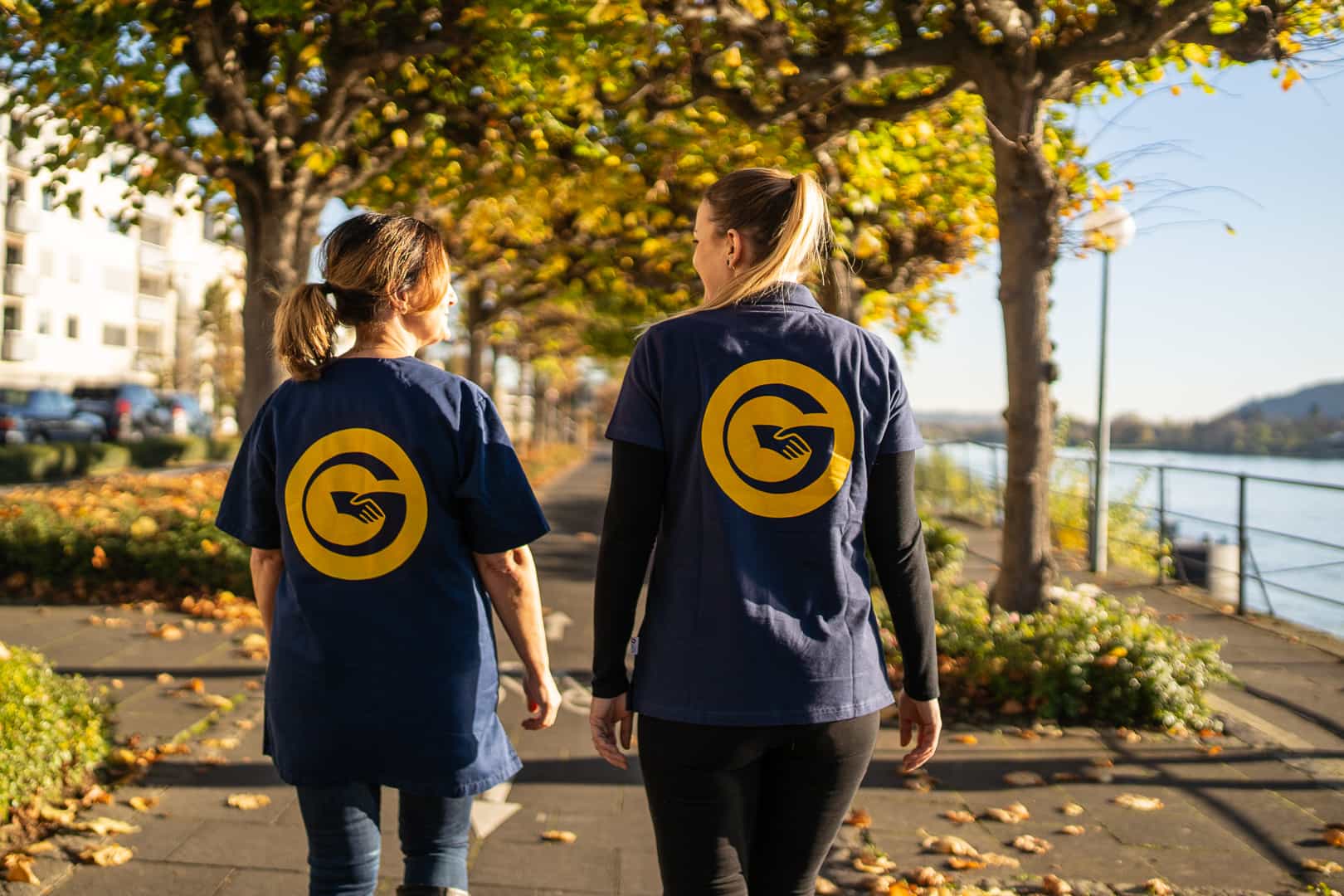 Pflegeassistenz (m/w/d) mit ein- oder zweijähriger Ausbildung in Teilzeit - Herzlich willkommen! Krefeld - Pflege Gemeinsam Krefeld - Praxia