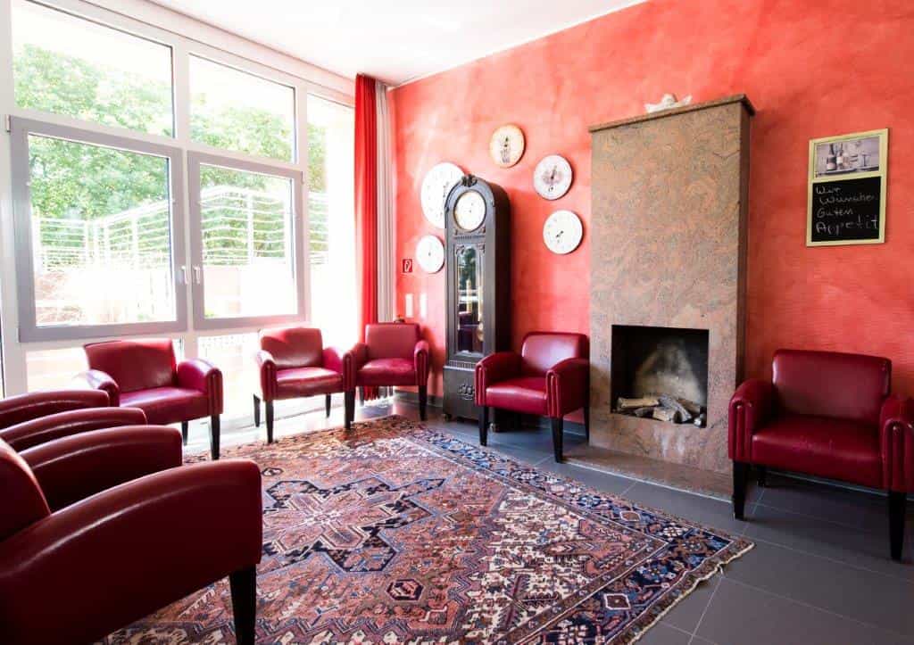 Pflegefachkraft (m/w/d) - Teamplayer:in mit besonderen Talent! Wuppertal - Caritas-Altenzentrum Augustinusstift - Praxia