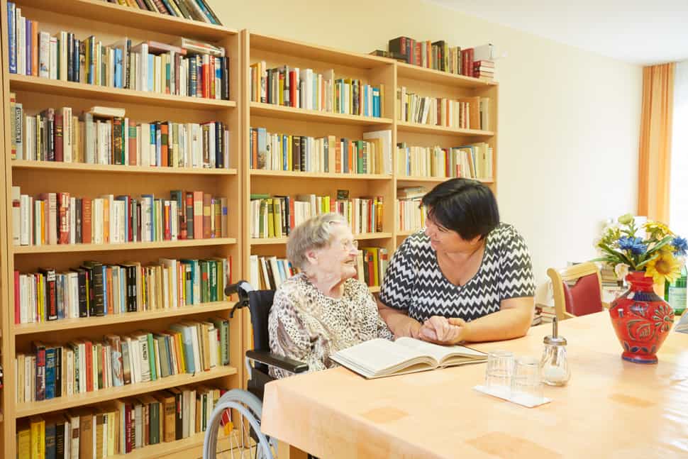 Pflegefachkraft (m/w/d) - Wir bieten Dir alle Möglichkeiten! Essenheim - Alloheim Senioren-Residenz "Domherrengarten" - Praxia