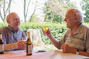 Pflegefachkraft (m/w/d) - Werde unser:e Held:in! Magdeburg - Vitanas Senioren Centrum Elbblick - Praxia