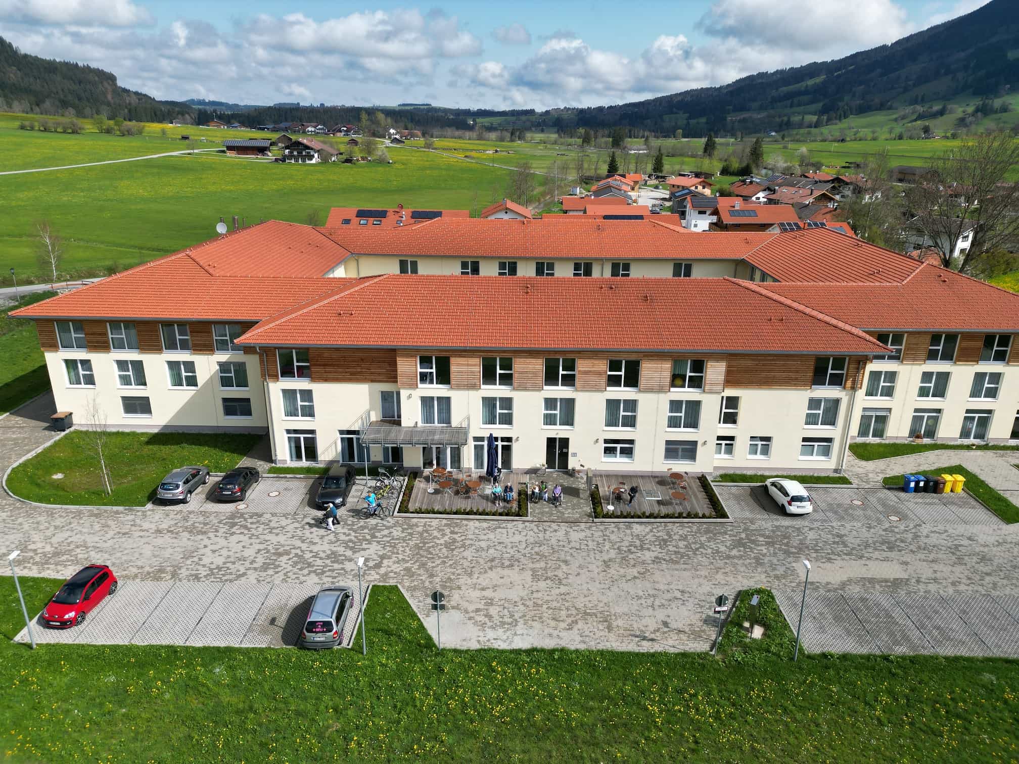 Pflegefachkraft als Springer:in (m/w/d) – Ihr neuer Arbeitsplatz in einem eingespielten Team! Unterammergau - Pflege- und Seniorenwohnen Ammertal GmbH - Praxia