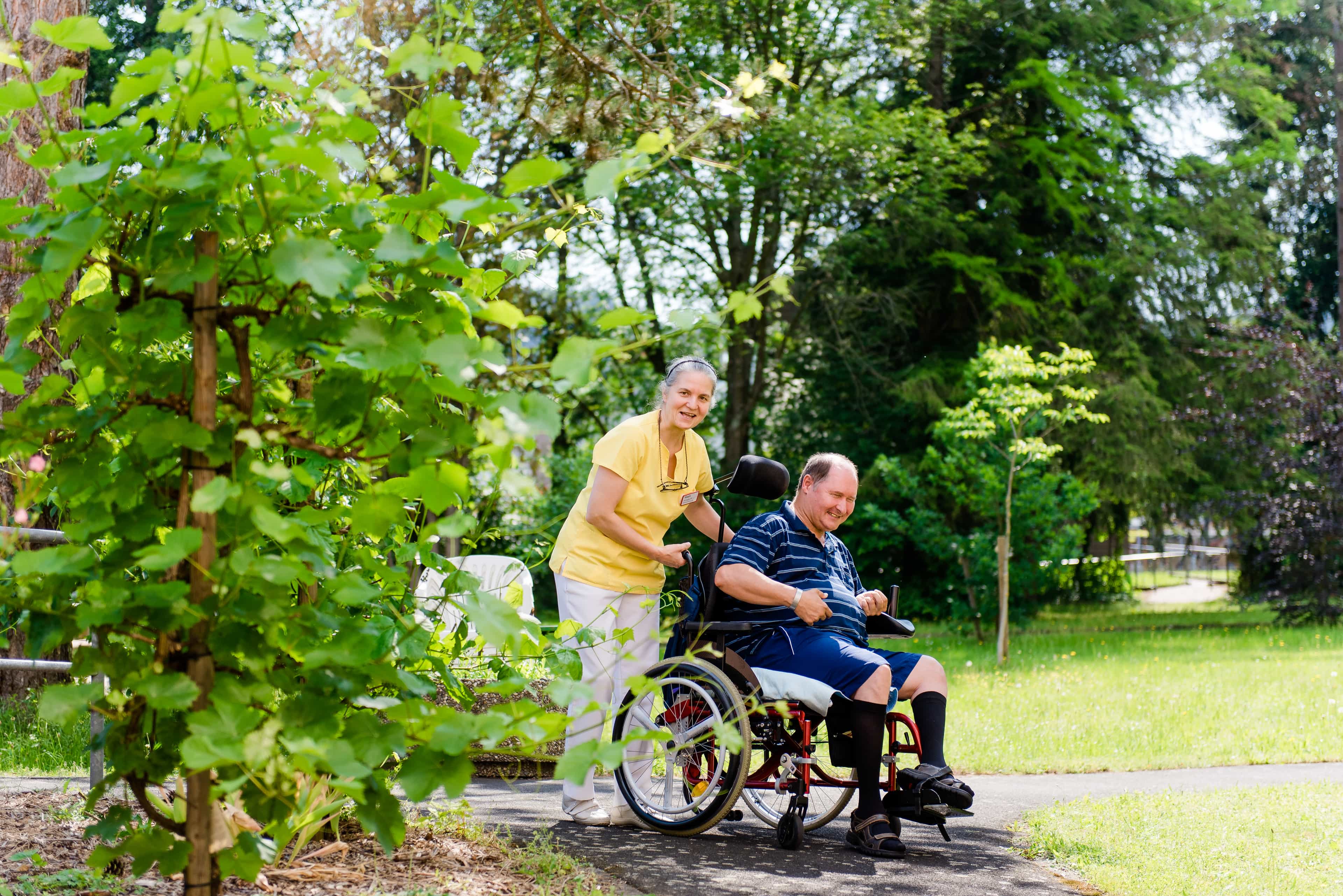 Wohnbereichsleitung und stellvertretende Pflegedienstleitung (m/w/d) - Vervollständigen Sie unser Team!  Marktheidenfeld - RDA Diakonisches Seniorenzentrum - Haus Lehmgruben - Praxia